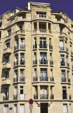 Façade d’un immeuble haussmannien, xixe siècle